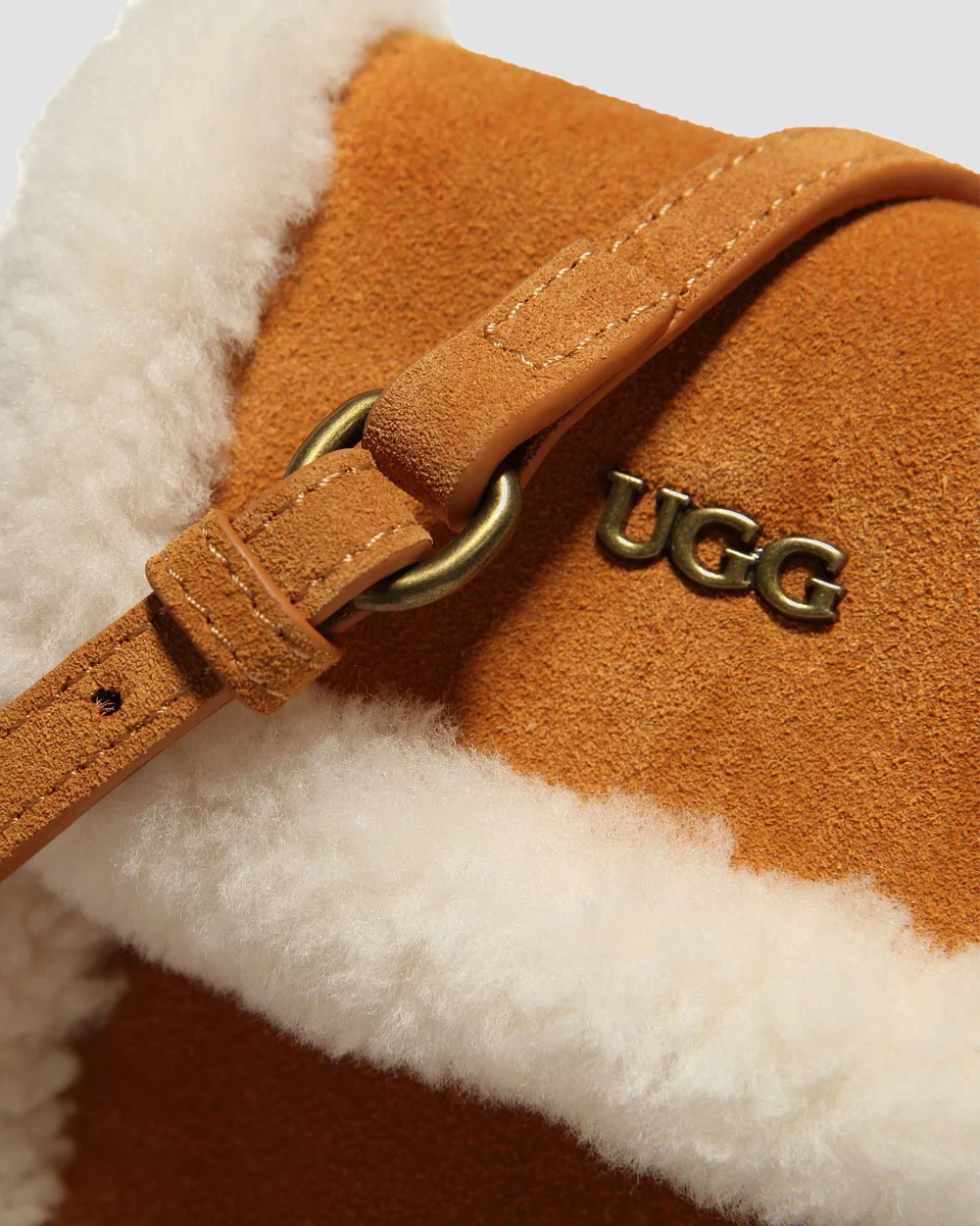Cloud Crossbody Ugg Bag - Image 5